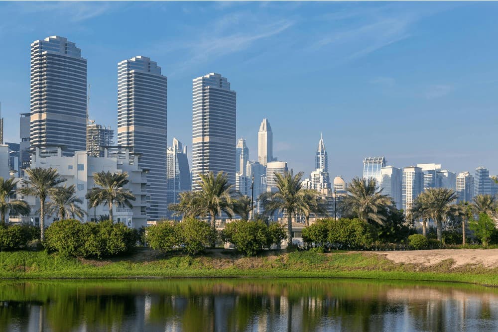 Low-rise villas and buildings in Dubai Silicon Oasis